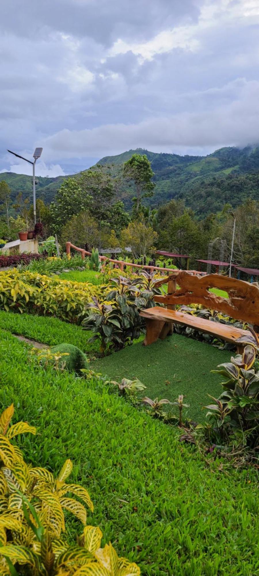 Serene Mountain Escape Digos Eksteriør bilde