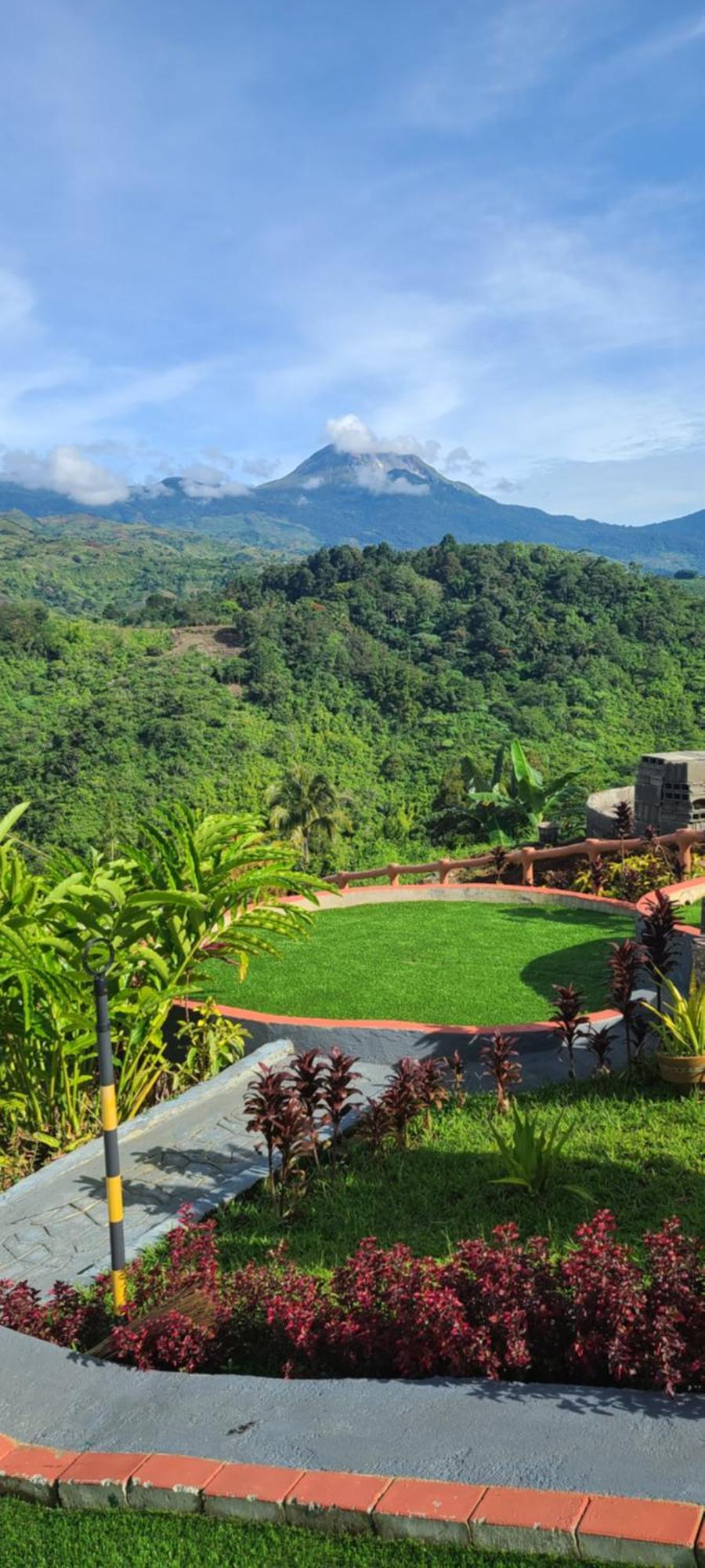 Serene Mountain Escape Digos Eksteriør bilde